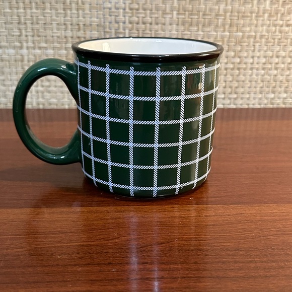 🎄🌟3xHP🌟2021 Hallmark Set of 4 Red & Green Plaid Collectible Holiday Mugs - Picture 9 of 14